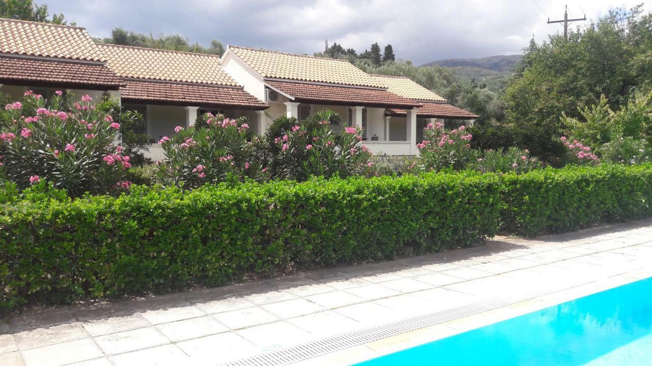 Lemontree Apartments Kassiopi Exterior foto